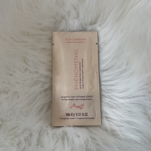 Brand New Vita Liberata Phenomenal Organic Tan Infused Cloth/Face&Body/Tan Towel - Picture 5 of 5